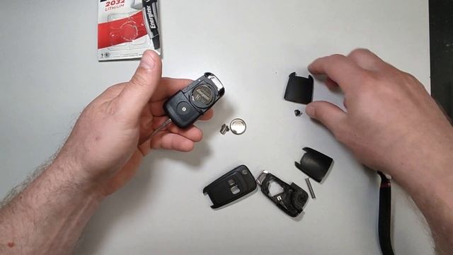 Jak wygląda naprawa kluczyka do auta Chevrolet Aveo? смотреть онлайн