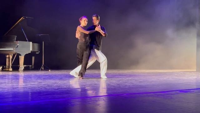 Maestros performance by Jairelbhi & George Furlong at Master Tango Stage Show in Dallas 2022 смотреть онлайн