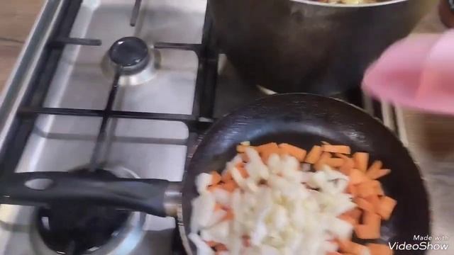 Вкуснейшее жаркое из курицы и овощей! Готовим вместе с Ксюшей!???#рецепты#жаркое#семьядети #ukrain смотреть онлайн