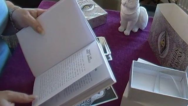 THE WILD UNKNOWN ANIMAL SPIRIT ORACLE DECK смотреть онлайн