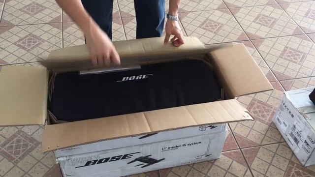 Desempaquetado de Bose L1 Model 1S B2 ToneMatch T1 смотреть онлайн