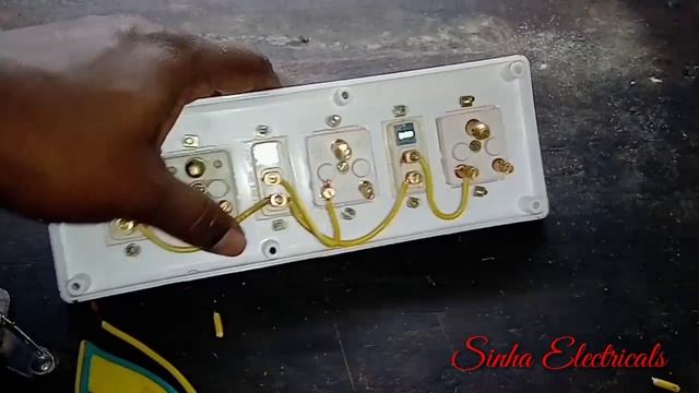 3 Switch 3 Socket board connecstion Part -7||Sinha Electricals смотреть онлайн
