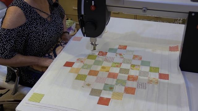 A Simple Free Motion Quilt Pattern called a Double C смотреть онлайн