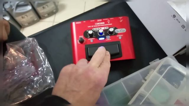 BOSS VE-2 Vocal Harmonist - Вокальный процессор для гитаристов (Проверка в Музторге) смотреть онлайн