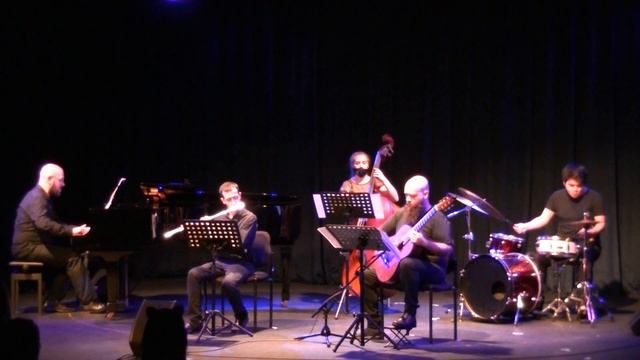 01 - Claude Bolling - Picnic Suite - Rococo смотреть онлайн