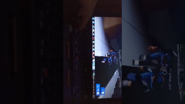 как получить щит на спину в роблокс смотреть онлайн