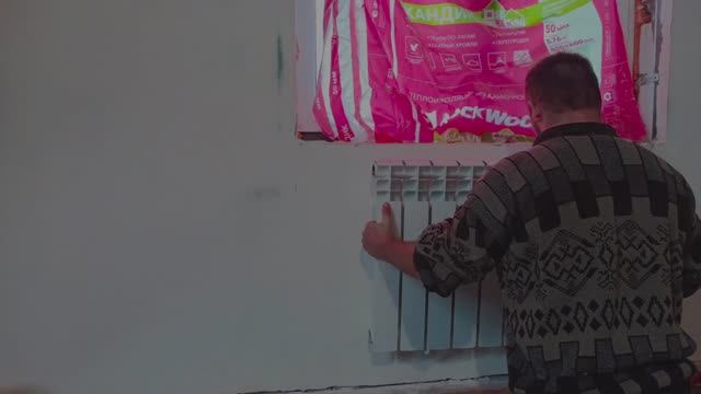 Как повесить и подключить батарею отопления смотреть онлайн