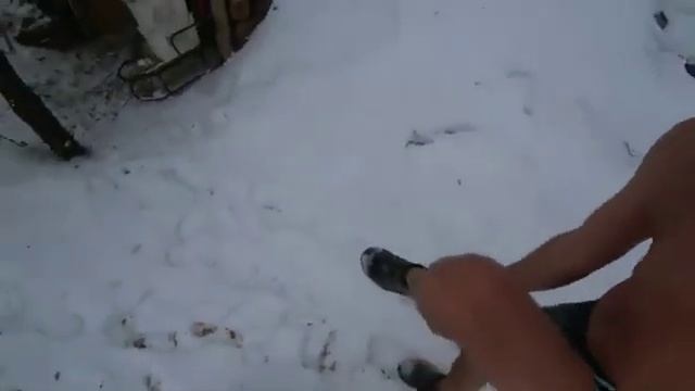 8 months alone in a dugout Sauna test Holiday dinner 12 смотреть онлайн