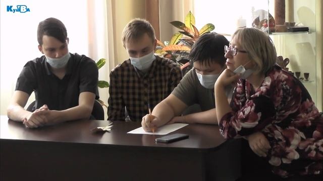 "Библиотечный Comic Con: мир комиксов" смотреть онлайн