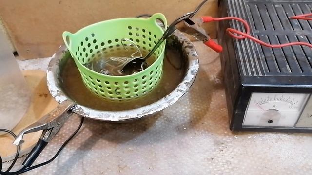 Снятие серебра электролизом способ №2 смотреть онлайн