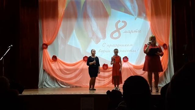 "Аплодисменты" 8 марта 2017 "И появилась женщина..." смотреть онлайн
