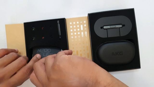 AKG N200 Bluetooth Wireless Headphones