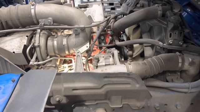 Hino FL 500 series Engine and VIN number location смотреть онлайн