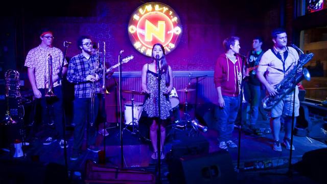 Ain't No Sunshine - MemFizz (Bill Withers) смотреть онлайн