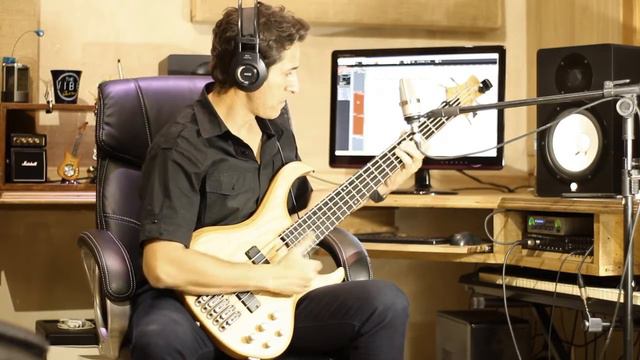 Contrabaixo ( Ibanez BTB 555MP ) Teste Drive - Marcelo Sécolo смотреть онлайн