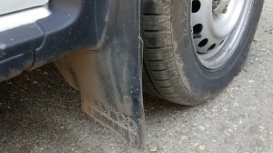 Сколы задних крыльев автомобиля Рено Дастер и варианты защиты