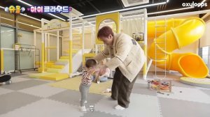 Няньки Stray Kids с малышом Роуном [рус.саб]