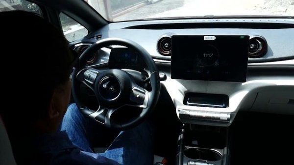 AUTO REVIEW TEST DRIVES THE BYD DOLPHIN FULL ELECTRIC VEHICLE