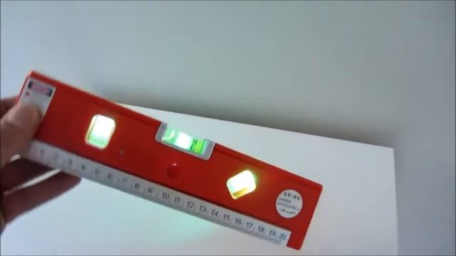 Лазерный уровень с рулеткой Laser Level Pro 4 смотреть онлайн