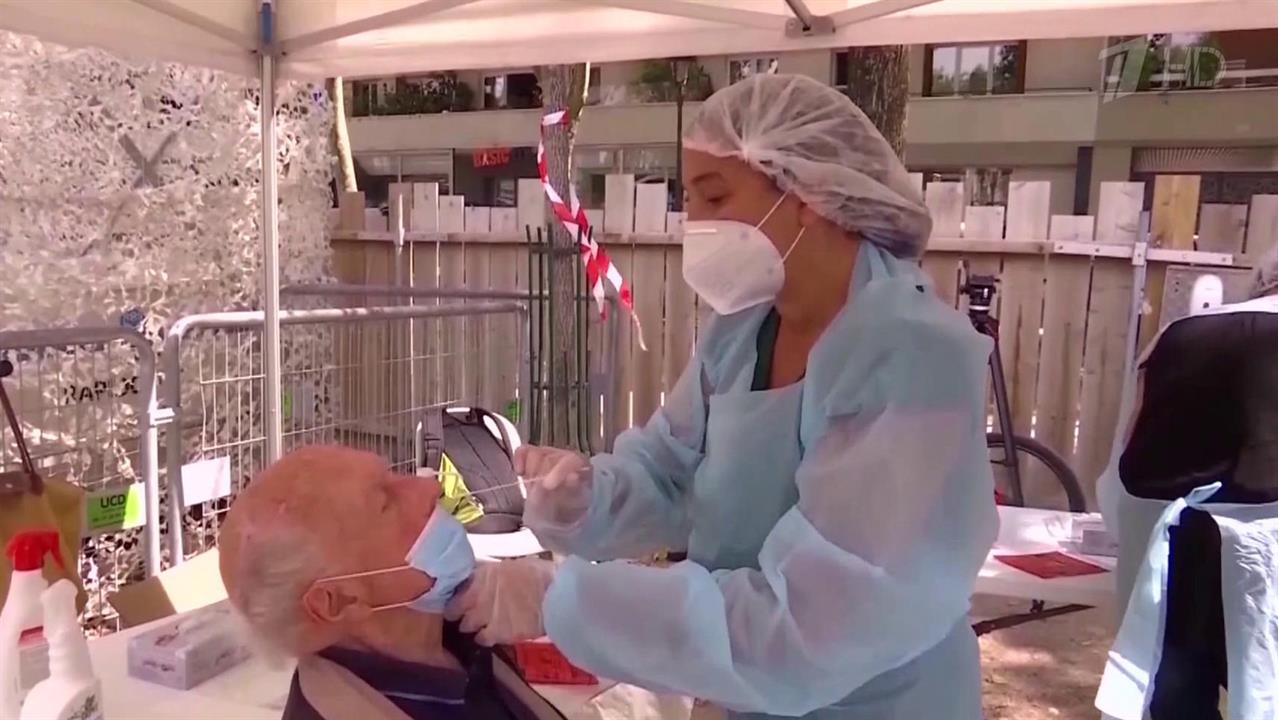 Число новых случаев COVID-19 в мире бьет рекорд третий день подряд