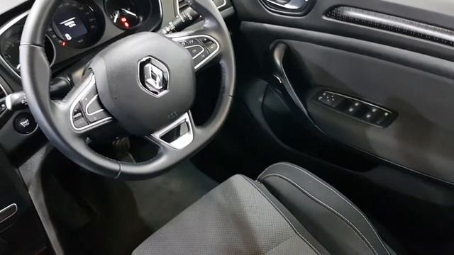 201G1212 - 2020 Renault Megane PLAY BLUE DCI 115 MY18 22,450 смотреть онлайн