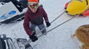 Как правильно зацепить банан за снегоход.