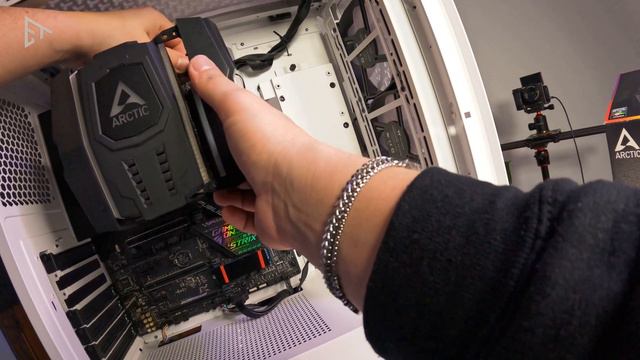 Arctic FREEZER 50 ARGB guida Montaggio in POV | Dissipatore ad ARIA VS LIQUIDO смотреть онлайн