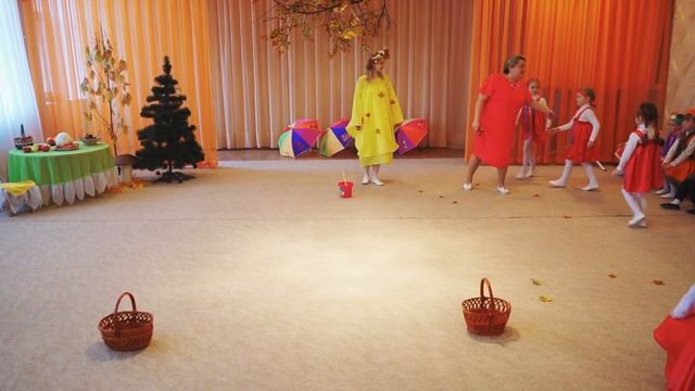 Осенний утренник смотреть онлайн