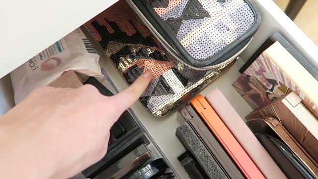 МОЙ ТУАЛЕТНЫЙ СТОЛИК ♡ ОРГАНИЗАЦИЯ И ХРАНЕНИЕ КОСМЕТИКИ {DARY YORK} смотреть онлайн