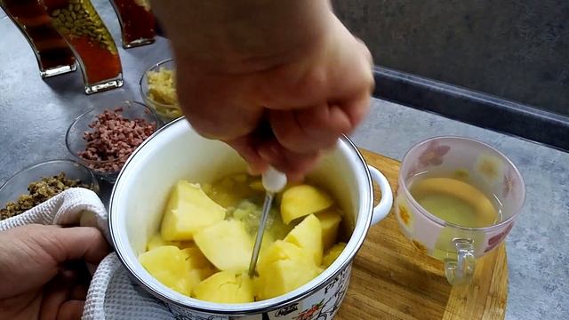Готовим кыстыбый с картофелем/блюдо Татарской и Башкирской национальной кухни смотреть онлайн