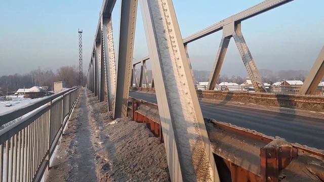 Новокузнецк, дыра в Байдаевском мосту. смотреть онлайн
