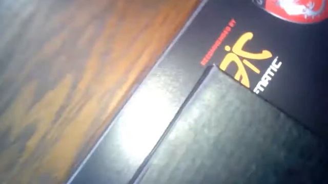Unboxing MSI R9 270 GAMING 2G смотреть онлайн