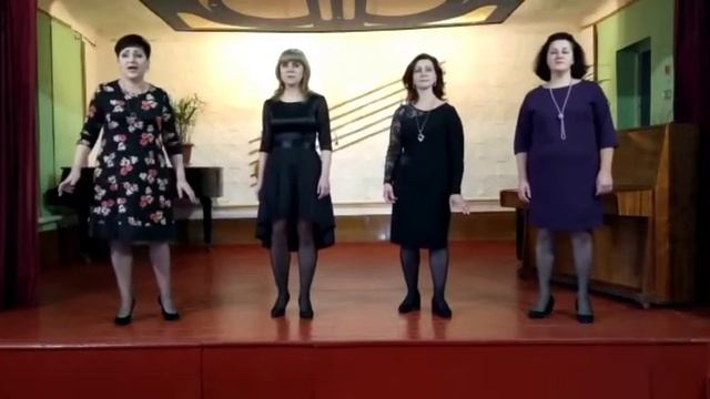 "Старый рояль" муз.А.Ермолова, сл.М.Заготы смотреть онлайн
