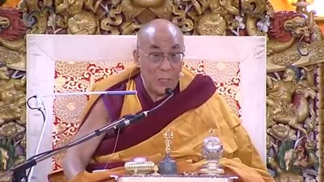 Учения Его Святейшества Далай-ламы для буддистов России. 30.11.10. Часть 1 смотреть онлайн