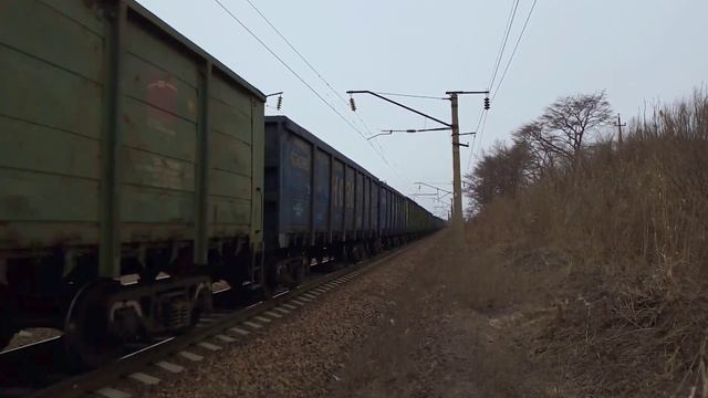 Система электровозов 2ЭС5К-124/130 "Ермак" с грузовым поездом. смотреть онлайн