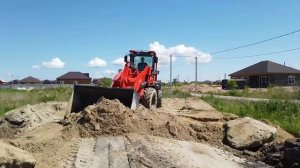 ОТЗЫВ АЛЕКСЕЯ О ФРОНТАЛЬНОМ ПОГРУЗЧИКЕ REDSTAR 3000GT.mp4