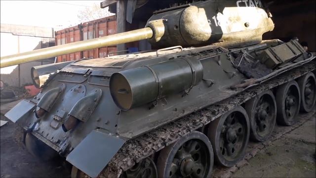 WW2 T-34 Tank Engine Cold Start Up Barn Find смотреть онлайн