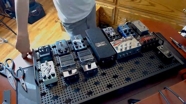 Temple Audio Pedalboard- Trio 28: Timelapse Build смотреть онлайн