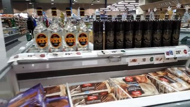 033. Некошерный супермаркет накануне Нового года смотреть онлайн