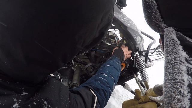 АЛЬФА ЛИДЕР 3 LONG НОВАЯ БОЕВАЯ ЕДИНИЦА/НАШЛИ ИЗБУ У ОЗЕРА/ ЗАХВАТЫВАЮЩИЙ МАРШРУТ НА СНЕГОХОДАХ смотреть онлайн