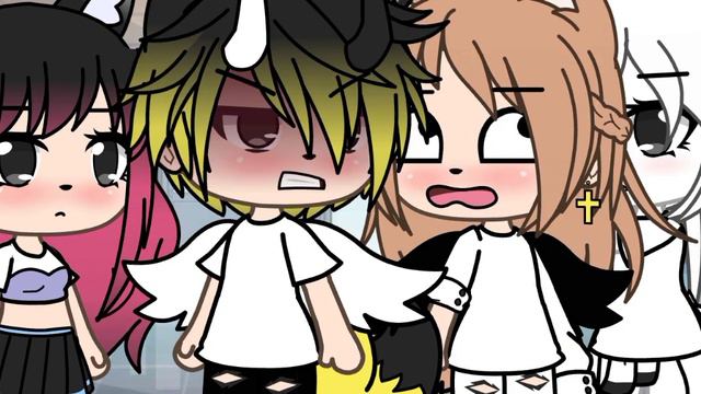 надо было назад посмотреть Гача лайф [ориг вроде]