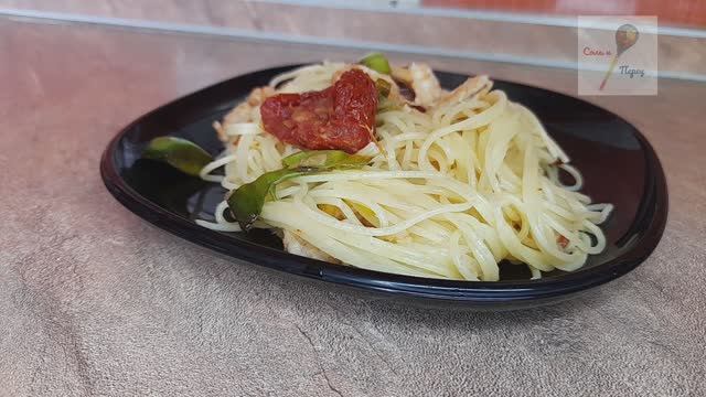 Паста с креветками и луком пореем смотреть онлайн