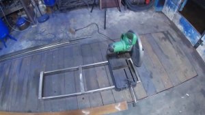 Самодельое приспособление для монтажной пилы.(Станина для монтажной пилы)