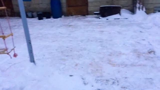 Дети играют/Топим баню/Зимний вечер в деревне/Family в Деревне