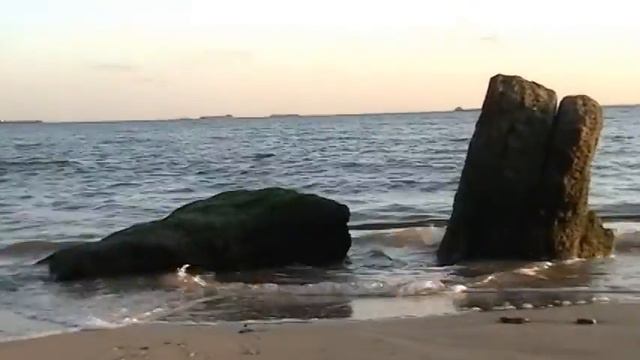 город Южный 2008,пляж смотреть онлайн