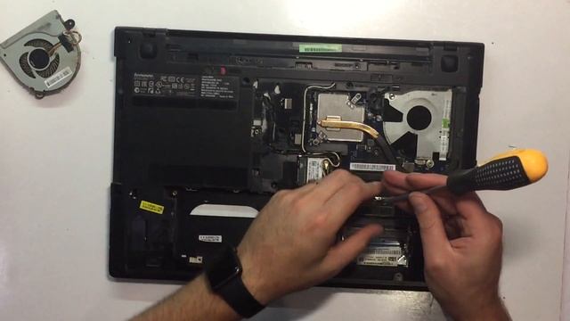 Полная разборка после залития Lenovo G505s смотреть онлайн
