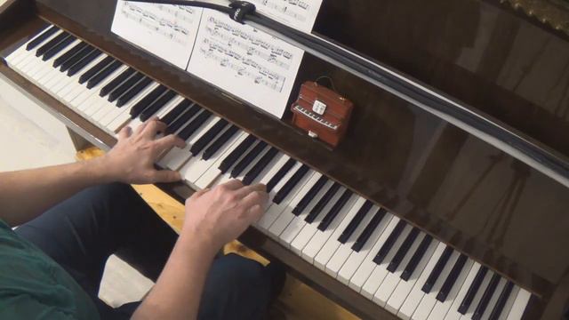 Bach-Siloti Prelude h-moll смотреть онлайн
