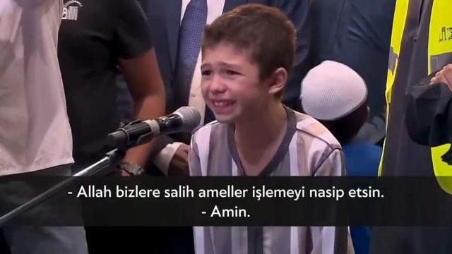 очень эмоциональный видео мальчик плачет смотреть онлайн