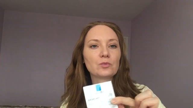 Распаковка посылки с косметикой от LA ROCHE-POSAY смотреть онлайн