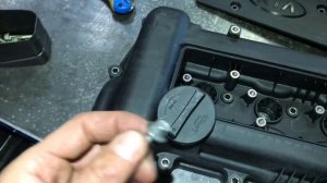 Замена прокладки клапанной крышки KIA RIO, HYUNDAI SOLARIS